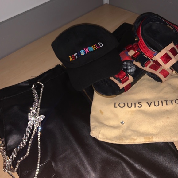 Louis Vuitton shoes - Picture 6 of 16